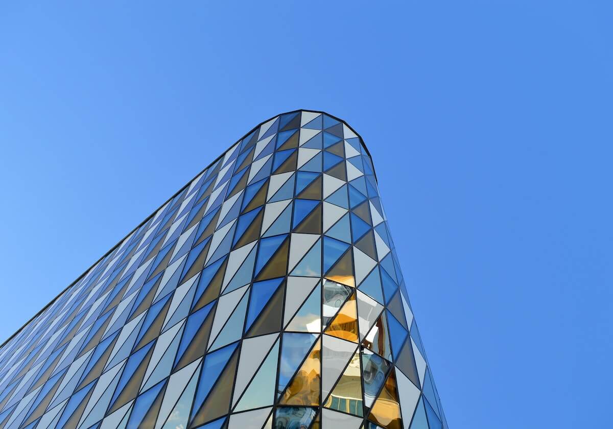 华体会彩票-风云突变！利雅得胜利守门员扳平后与内维斯冲突，被红牌罚下